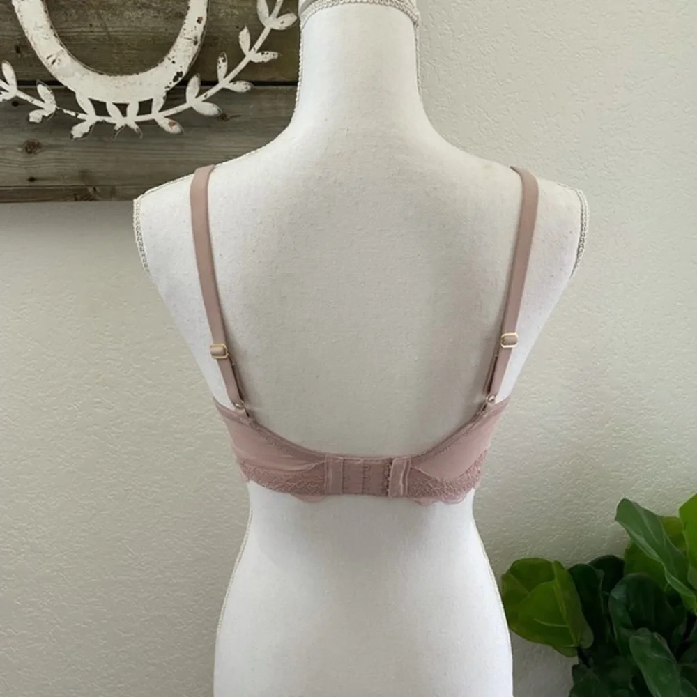 Natori‎ elusive full fit lace underwire bra 34DDD